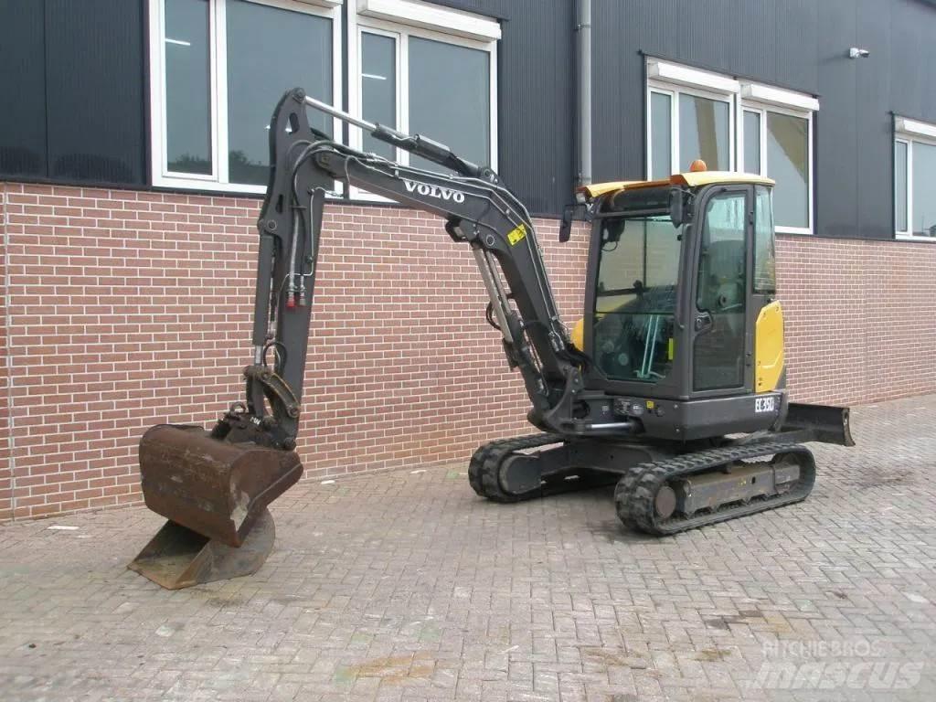 Volvo EC35D Мини-экскаваторы