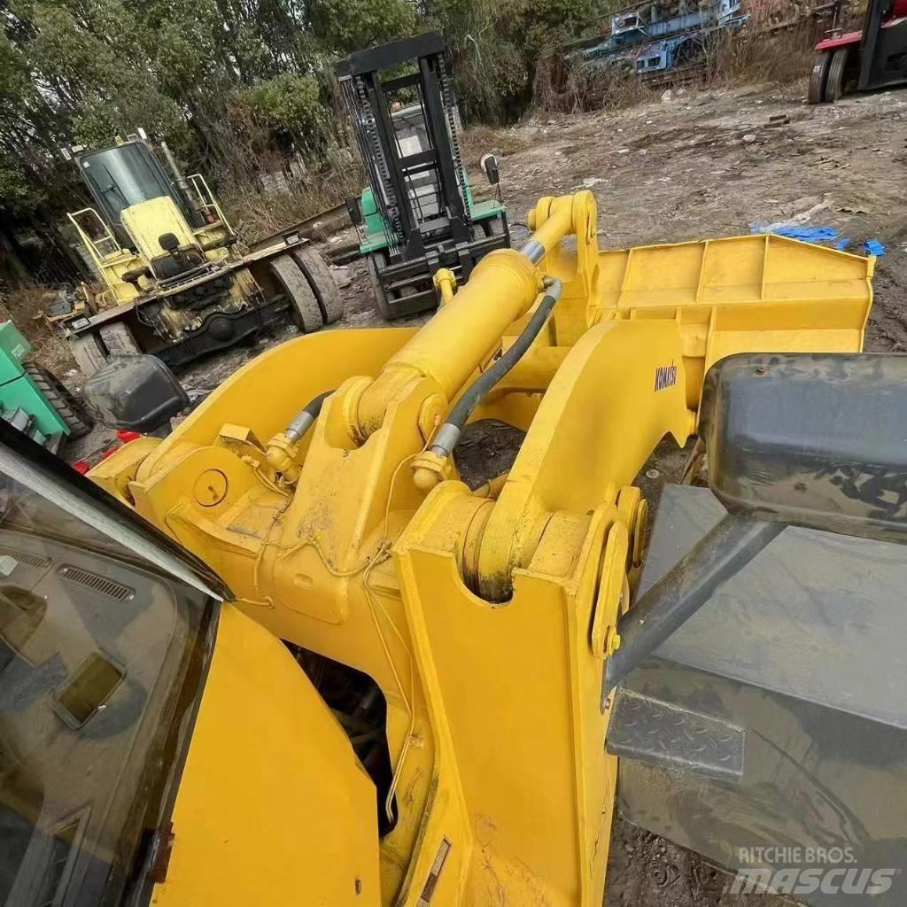Komatsu WA 500 Фронтальные погрузчики