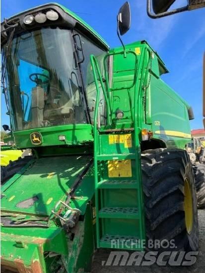 John Deere C 670 Зерноуборочные комбайны
