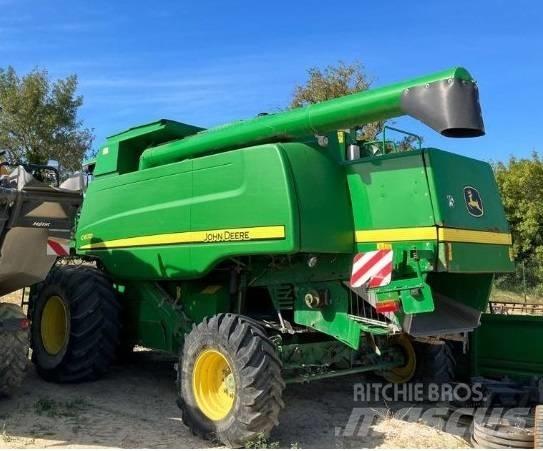 John Deere C 670 Зерноуборочные комбайны