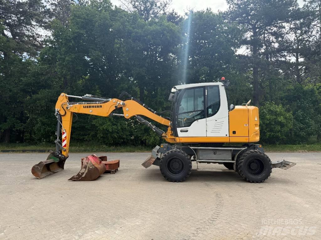 Liebherr A 910 Comp Колёсные экскаваторы