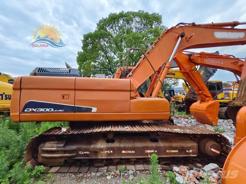 Doosan DX 300 LC Гусеничные экскаваторы