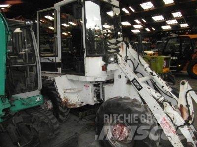 Schaeff SKL 832 Фронтальные погрузчики