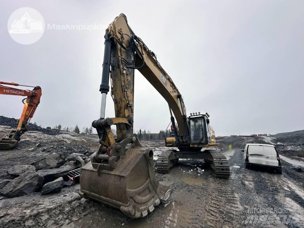 CAT 352 Гусеничные экскаваторы