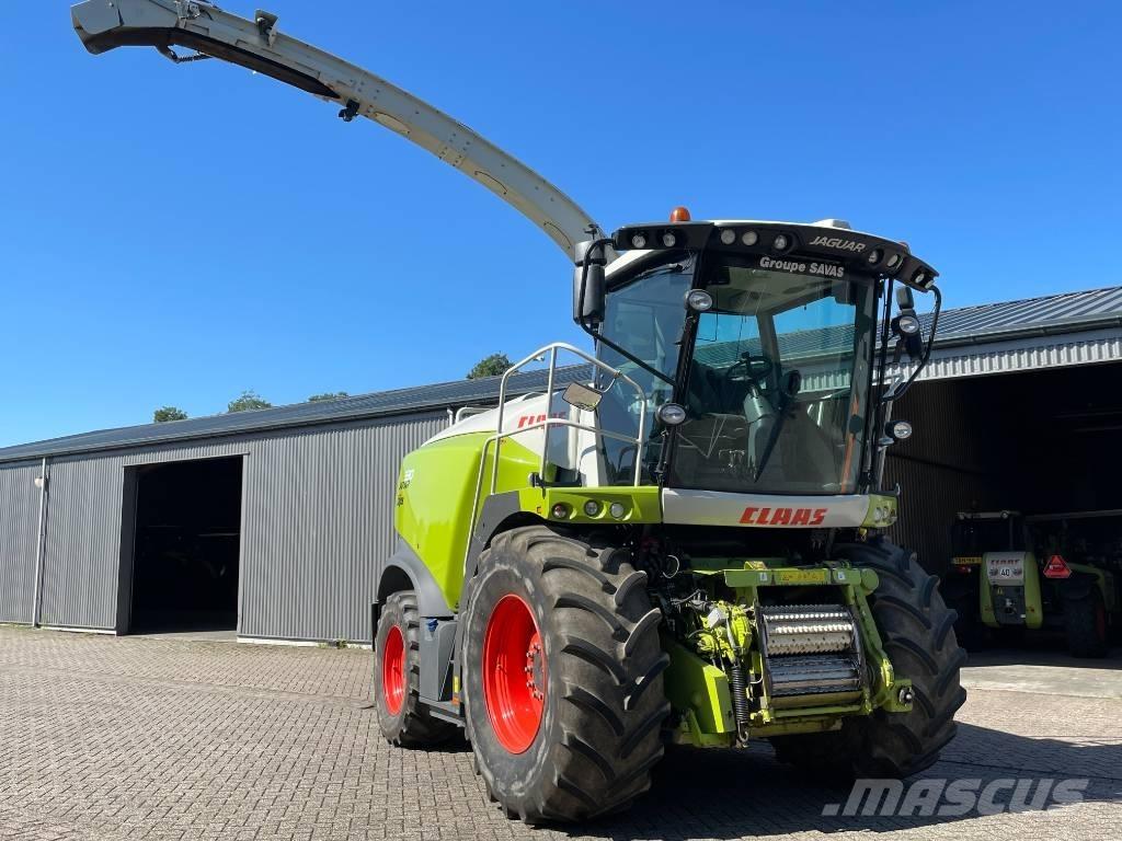 CLAAS Jaguar 930 Самоходные кормоуборочные комбайны