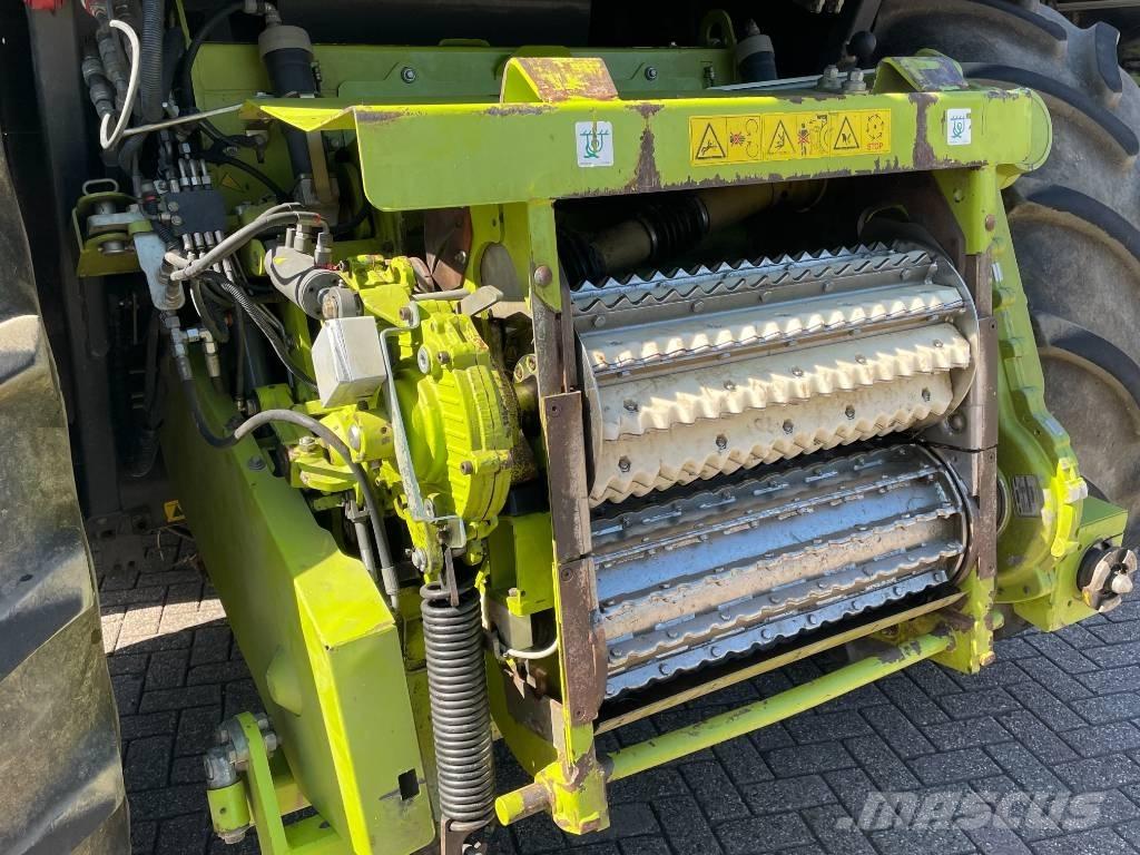 CLAAS Jaguar 930 Самоходные кормоуборочные комбайны