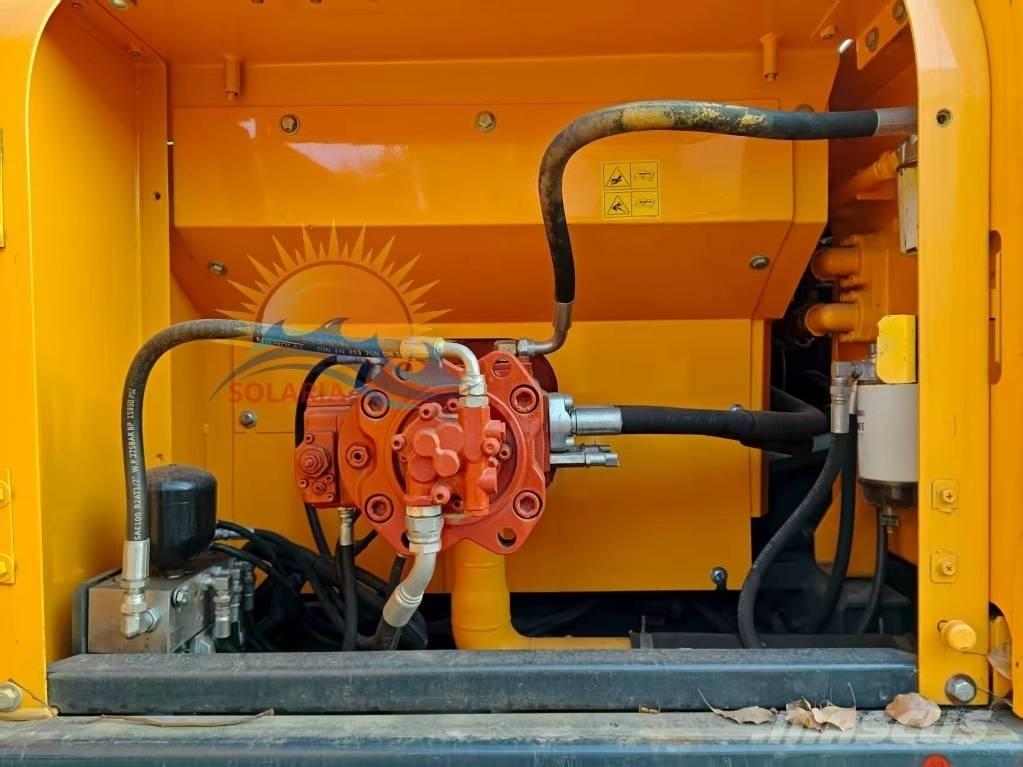 Hyundai R300LC-9 Гусеничные экскаваторы