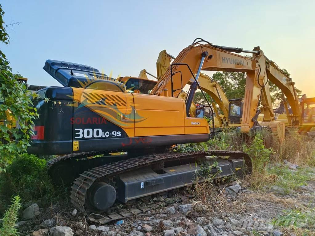 Hyundai R300LC-9 Гусеничные экскаваторы