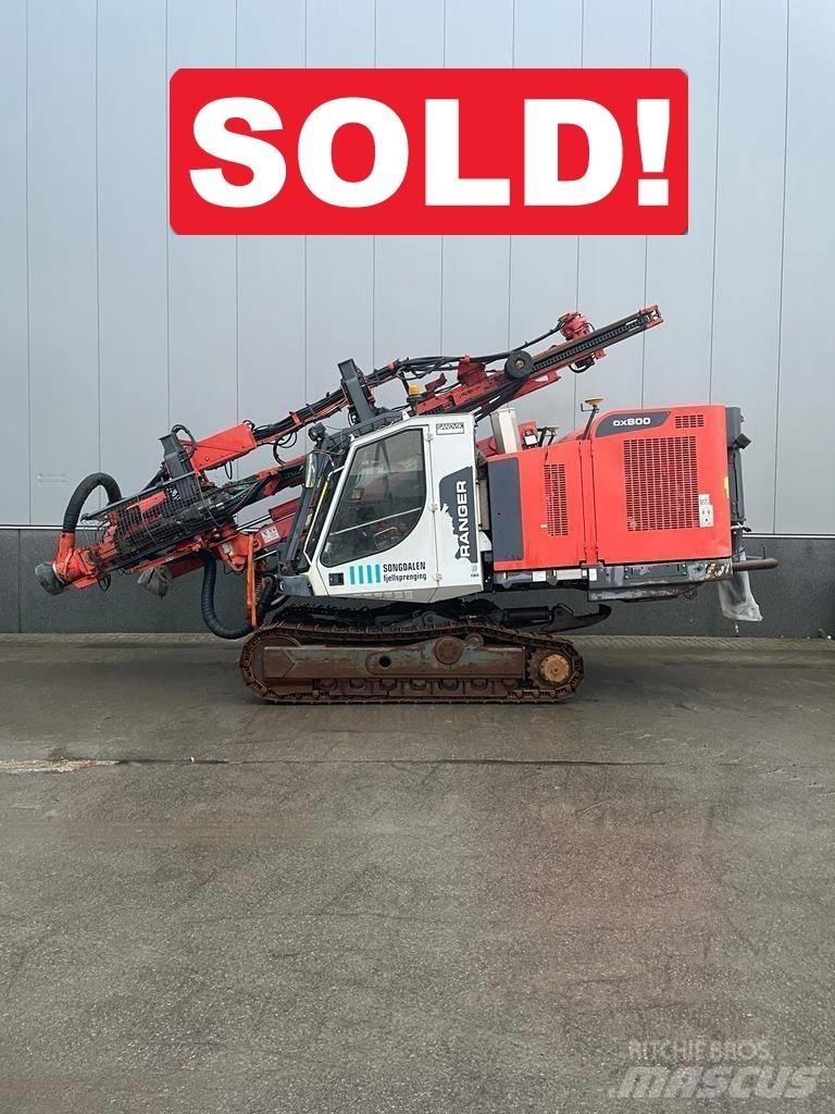Sandvik DX800 Буровые вышки