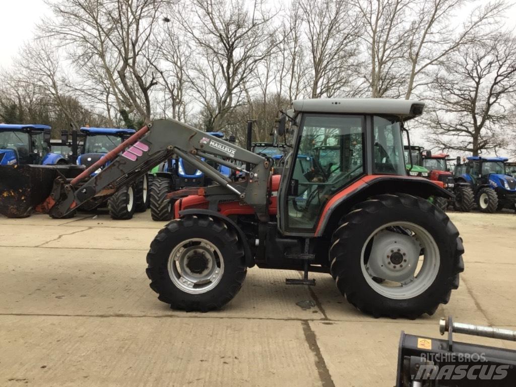 Massey Ferguson 4255 Трактора