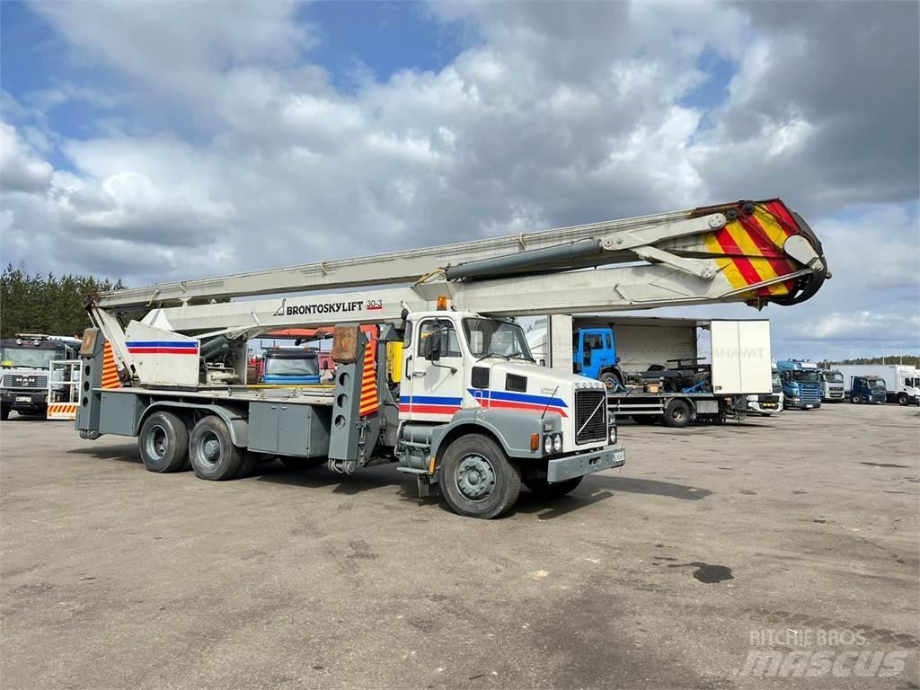 Volvo N12-1-V-6X2 Автомобильные краны