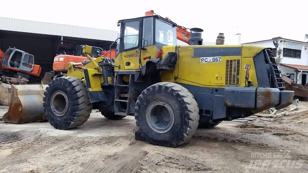 Komatsu WA470-5 Фронтальные погрузчики
