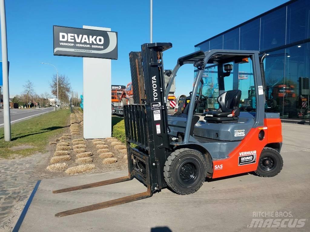 Toyota 52-8 FD F 25 Дизельные погрузчики