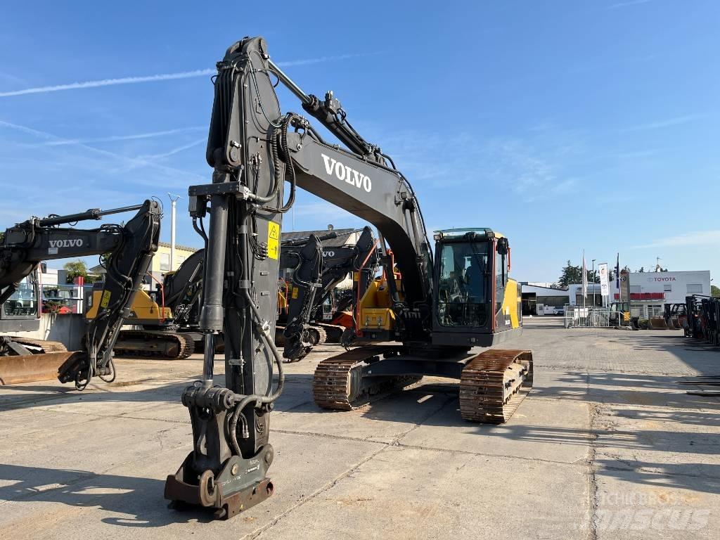 Volvo EC220EL Гусеничные экскаваторы