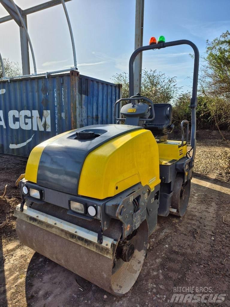 Dynapac CC 1200 Катки тротуарные