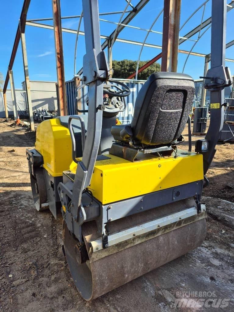 Dynapac CC 1200 Катки тротуарные