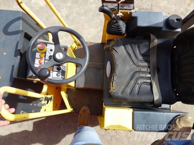 Bomag BW 80 ADH-2 Катки тротуарные