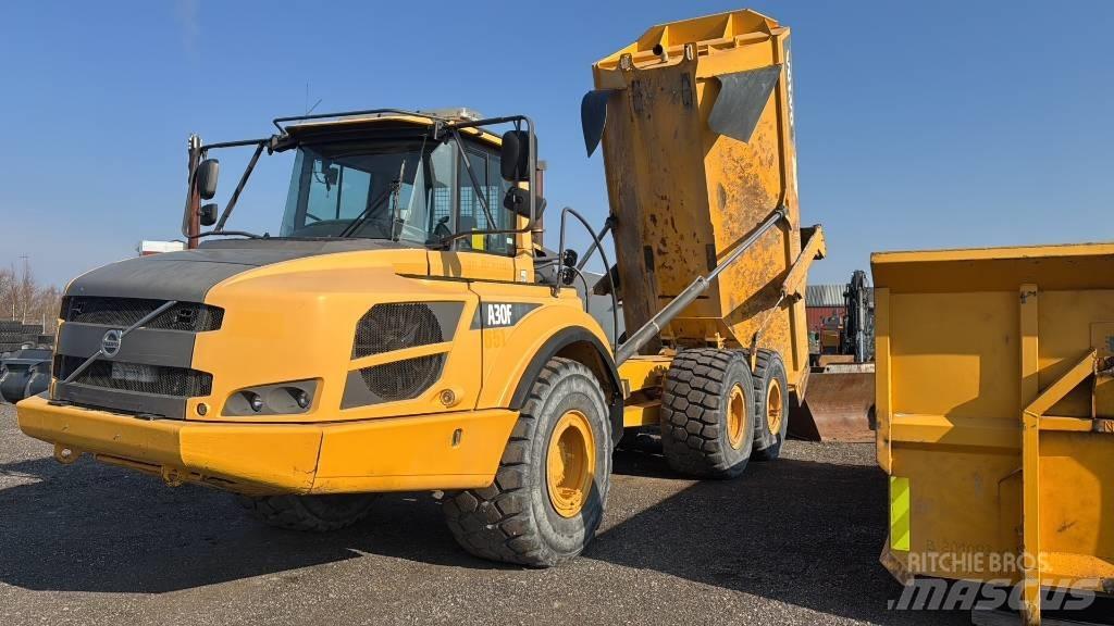 Volvo A 30 F Шарнирно-сочленённые самосвалы