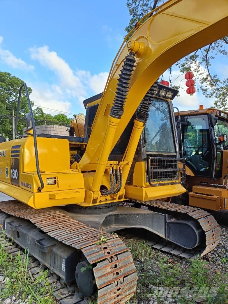 Komatsu PC 130-7 Гусеничные экскаваторы