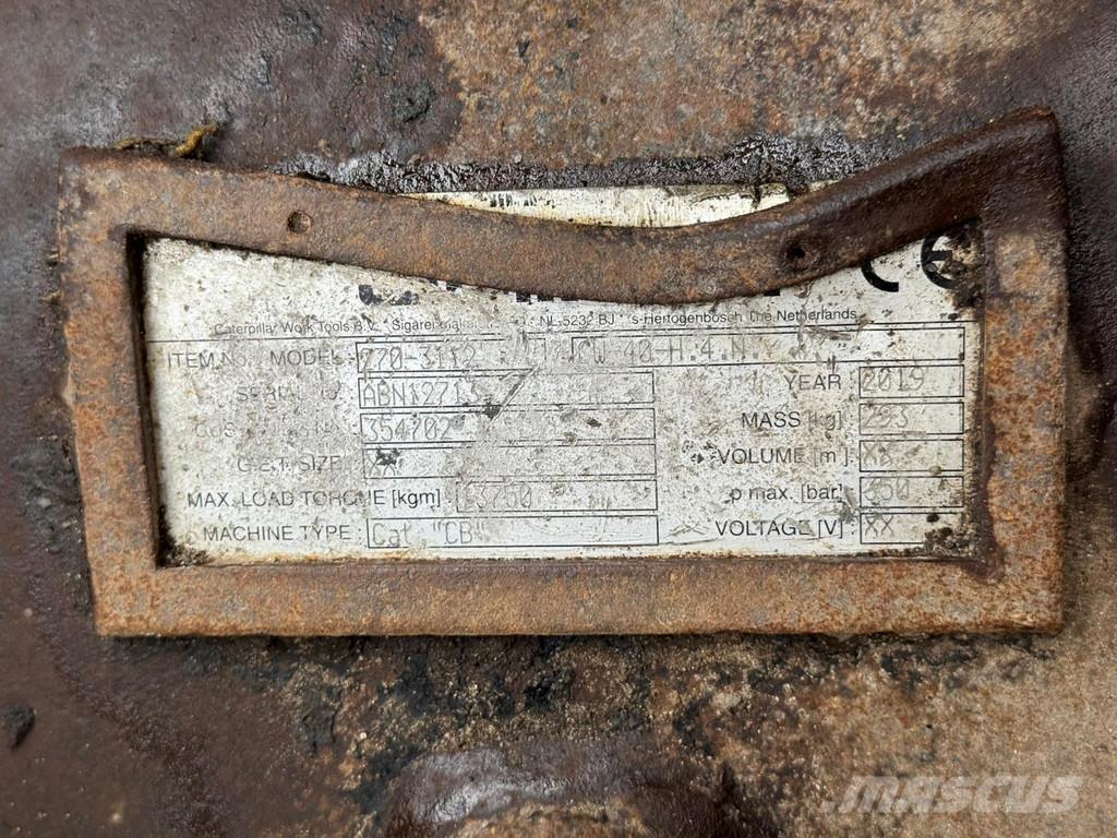 CAT 326F L Гусеничные экскаваторы