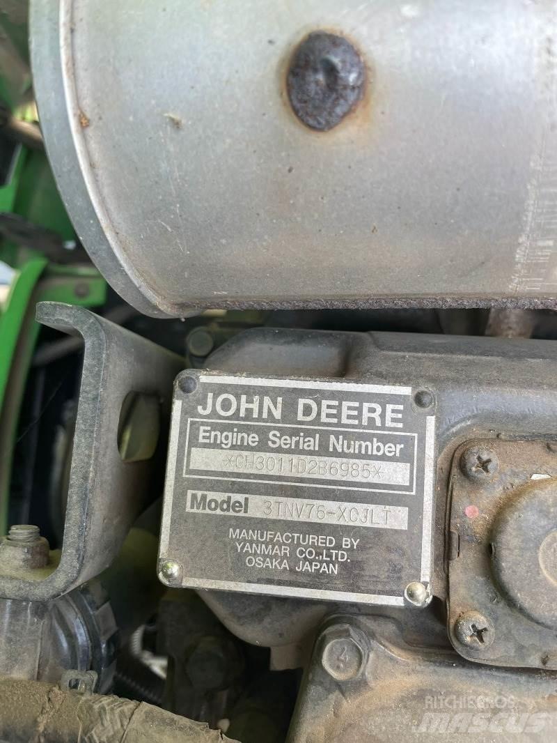 John Deere X950R Роторные косилки