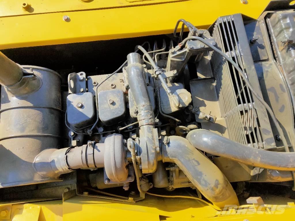 Komatsu PC120-6 Малые экскаваторы 7т-12т