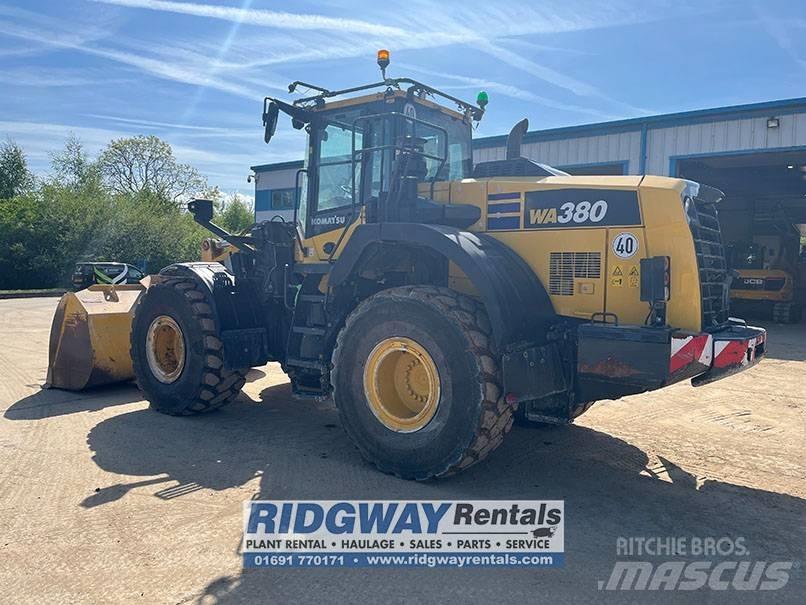 Komatsu WA 380-8 Фронтальные погрузчики