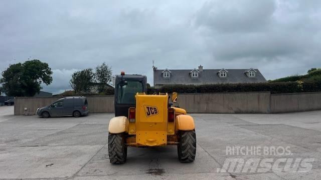 JCB 532-120 Телескопические погрузчики