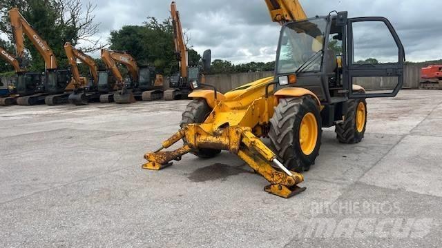 JCB 532-120 Телескопические погрузчики