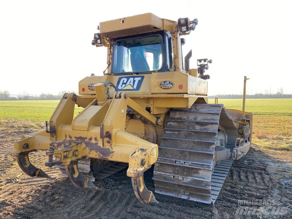 CAT D 6 T LGP Гусеничные бульдозеры