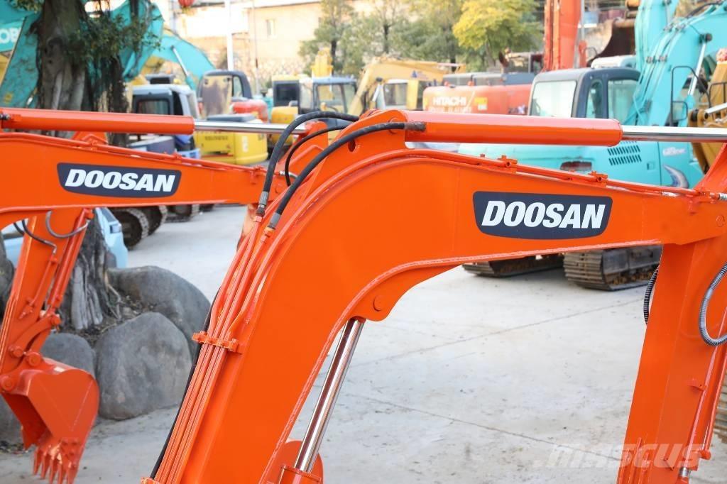 Doosan DH 60-7 Мини-экскаваторы