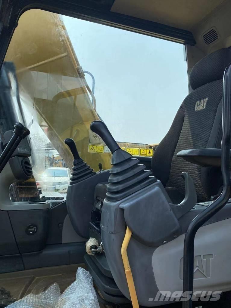 CAT 313 D Гусеничные экскаваторы