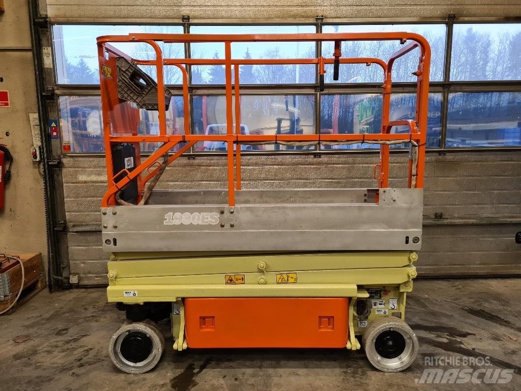 JLG 1930 ES Ножничные подъемники