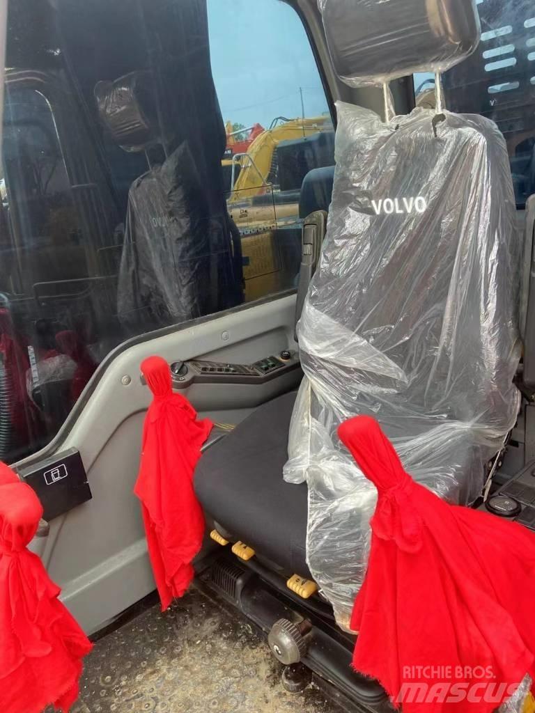 Volvo EC210D Гусеничные экскаваторы