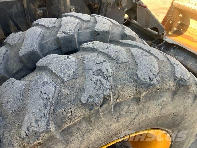 JCB JS 175 W Колёсные экскаваторы