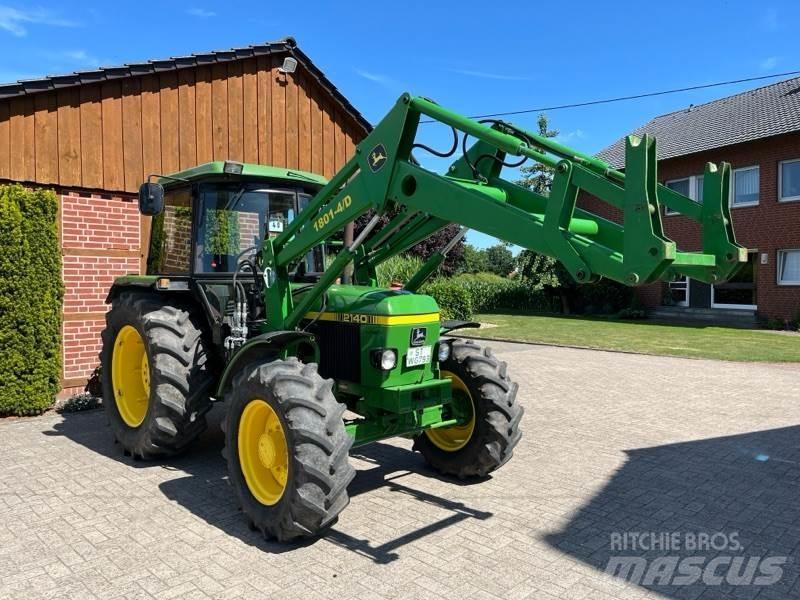 John Deere 2140 Трактора