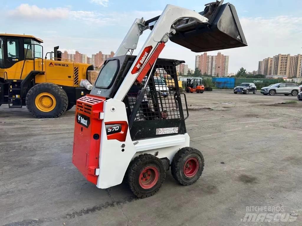 Bobcat S 70 Мини-погрузчики