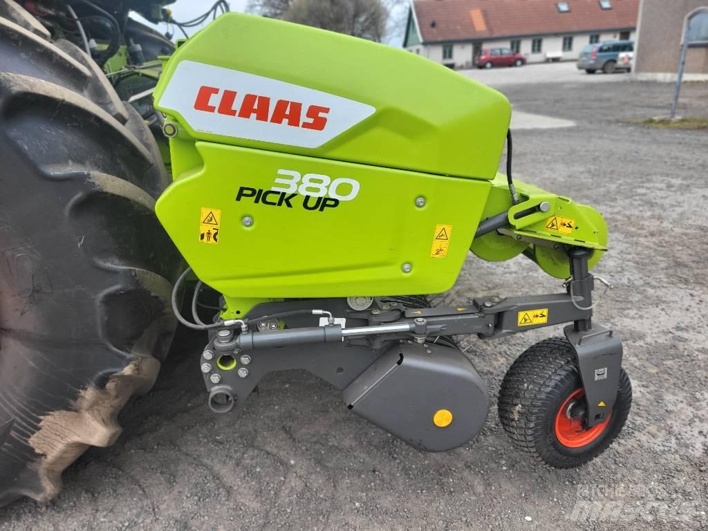 CLAAS Jaguar 940 Самоходные кормоуборочные комбайны