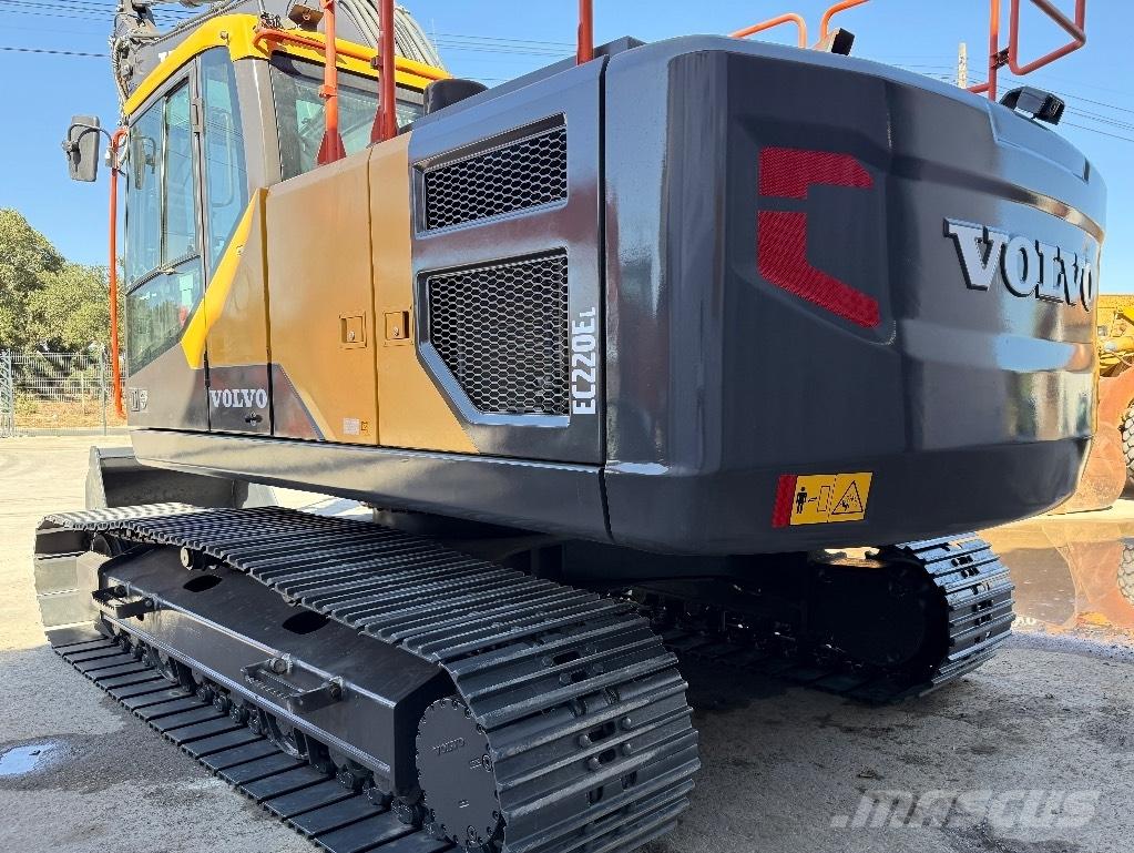 Volvo EC220E Гусеничные экскаваторы