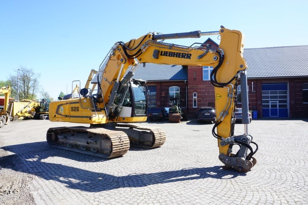 Liebherr R 926 SLC Гусеничные экскаваторы