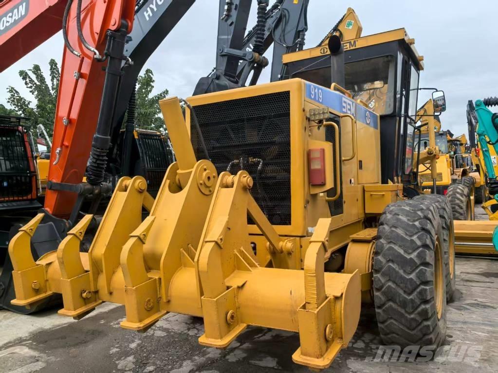 SEM 919 Грейдеры