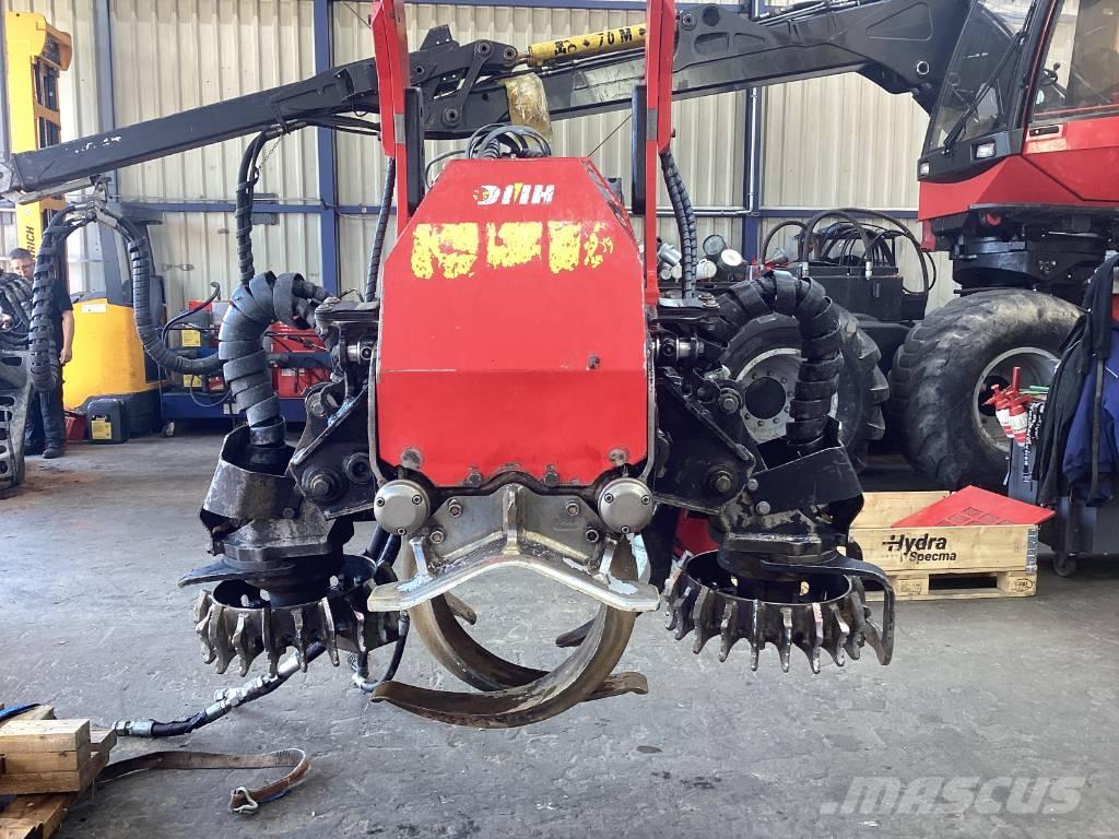Komatsu C124 Сучкорезы