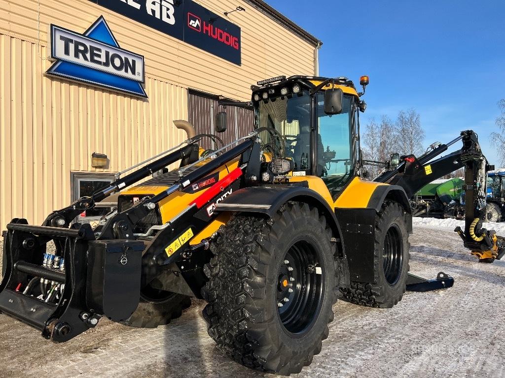 Huddig 1370 Экскаваторы-погрузчики