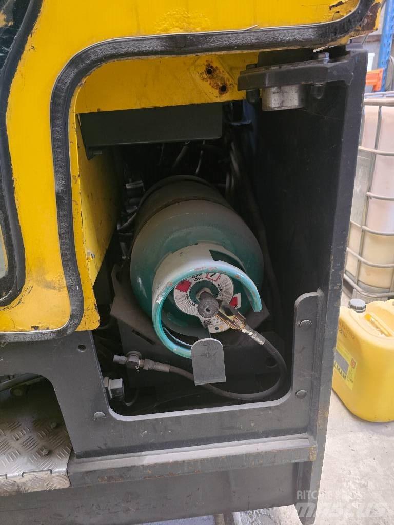 Combilift C4000LPG 4-x ходовые ричтраки
