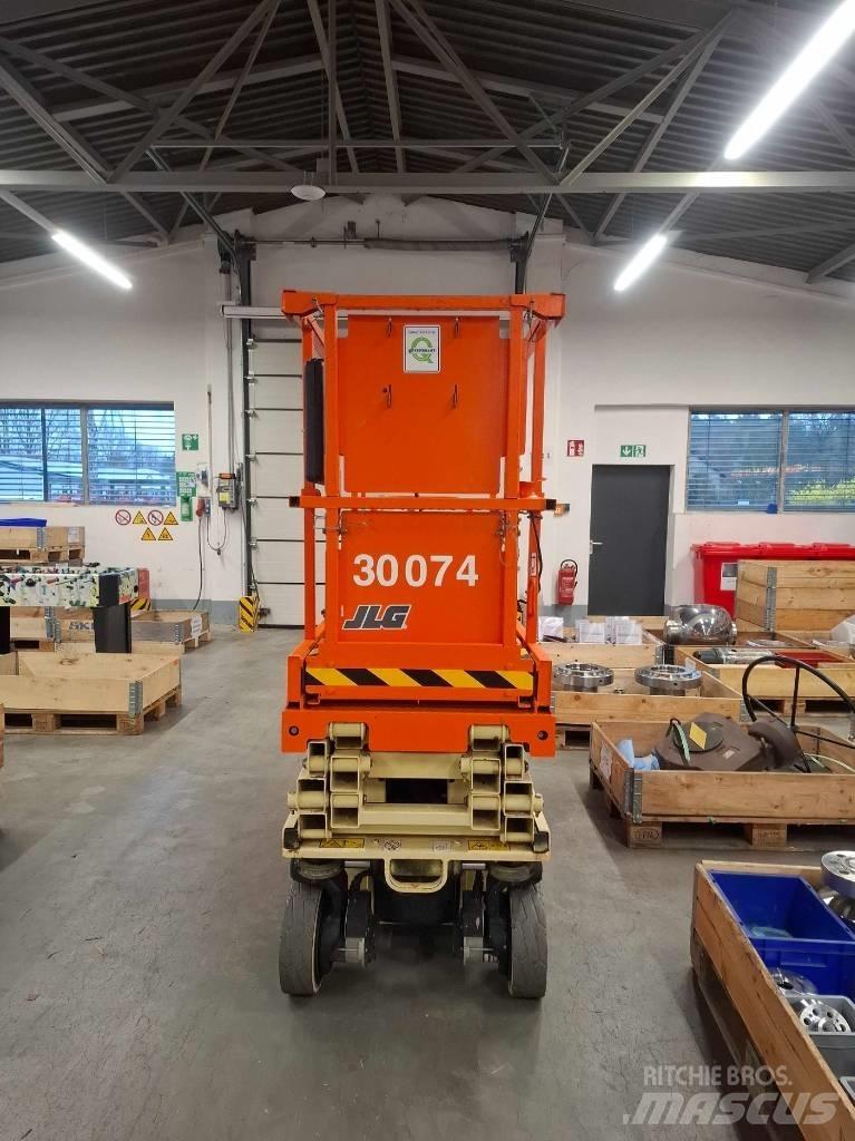 JLG 1930 ES Ножничные подъемники