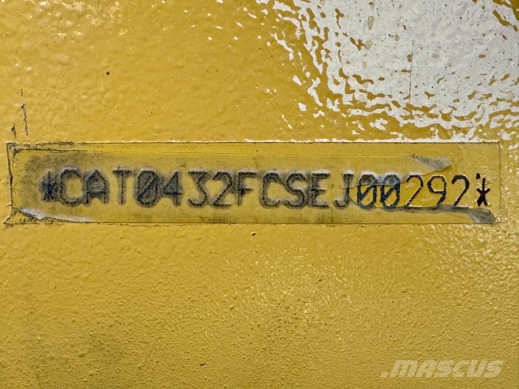 CAT 432 F Экскаваторы-погрузчики