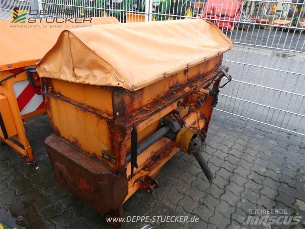 Rauch UKS 120 Пескоразбрасыватели
