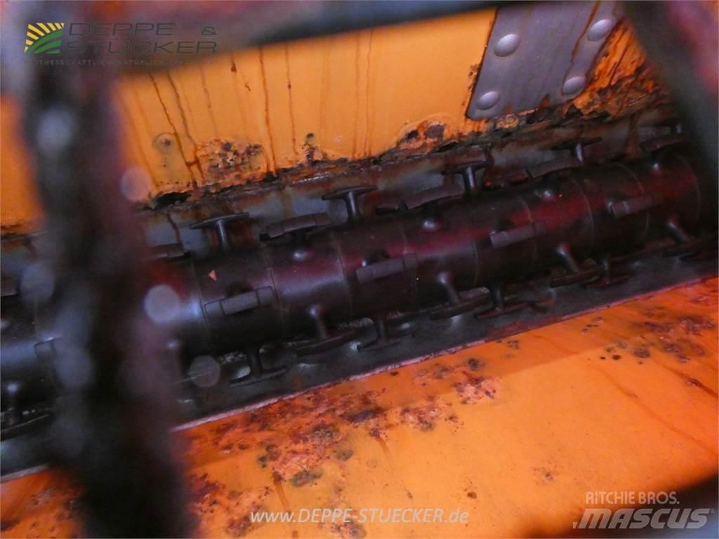 Rauch UKS 120 Пескоразбрасыватели