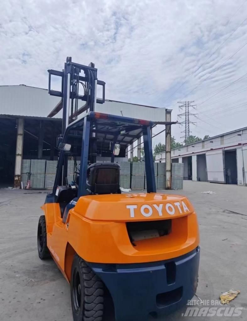 Toyota FD 50 Дизельные погрузчики