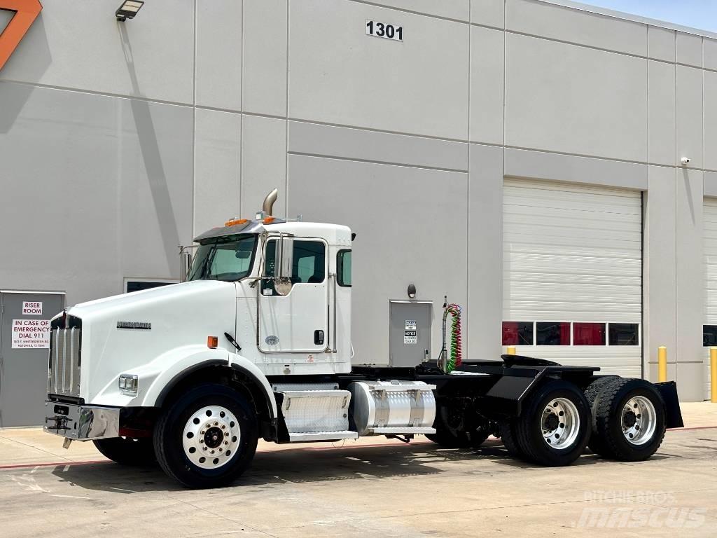 Kenworth T 800 Седельные тягачи